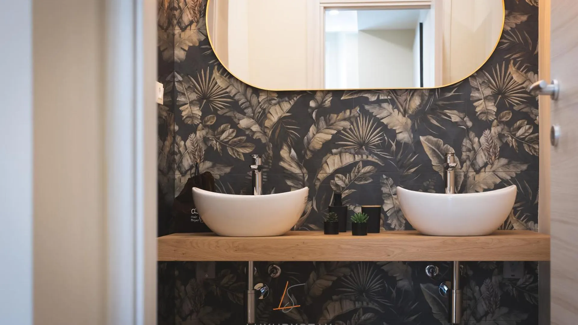 Livornoluxurystay 0*, Livorno Italien